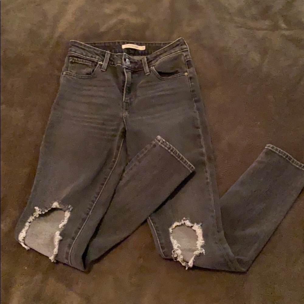 Levi’s High Wasted Distressed Skinny Jeans